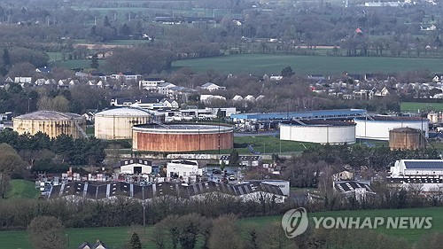 국제유가, G7 비축유 방출 합의에 하락…WTI 1.9%↓