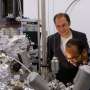 How researchers tell different quantum excitations apart in individual molecules