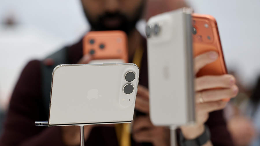 One mobile number, two phones: What is iPhone handoff and which carriers support it?
