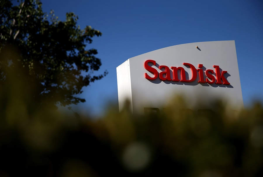 Sandisk’s stock is rising: Why one analyst says AI could help it reach new heights