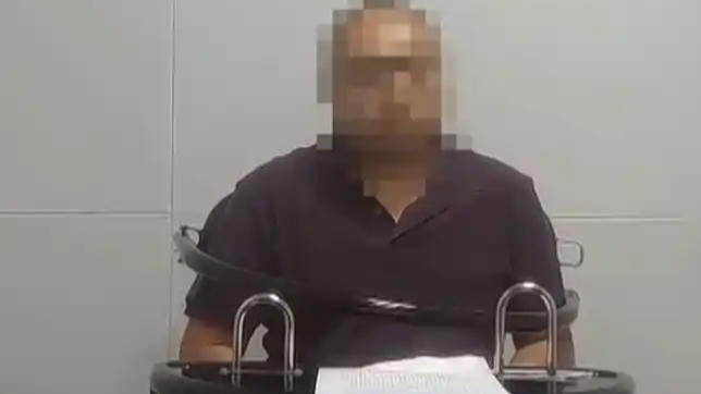 高校管理层人员倒卖学生信息