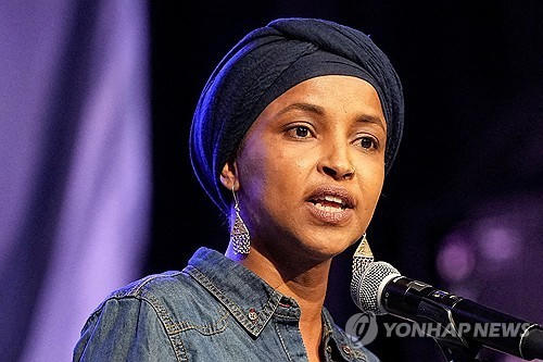 美당국, 소말리아 출신 野의원 압수수색…이민사기 조사 일환