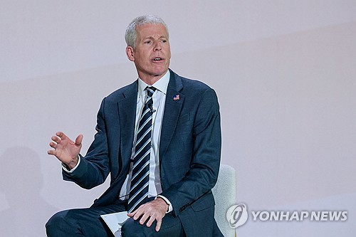 美에너지장관, 경윳값 폭등에 "유럽, 비축유 방출할 걸로 확신"