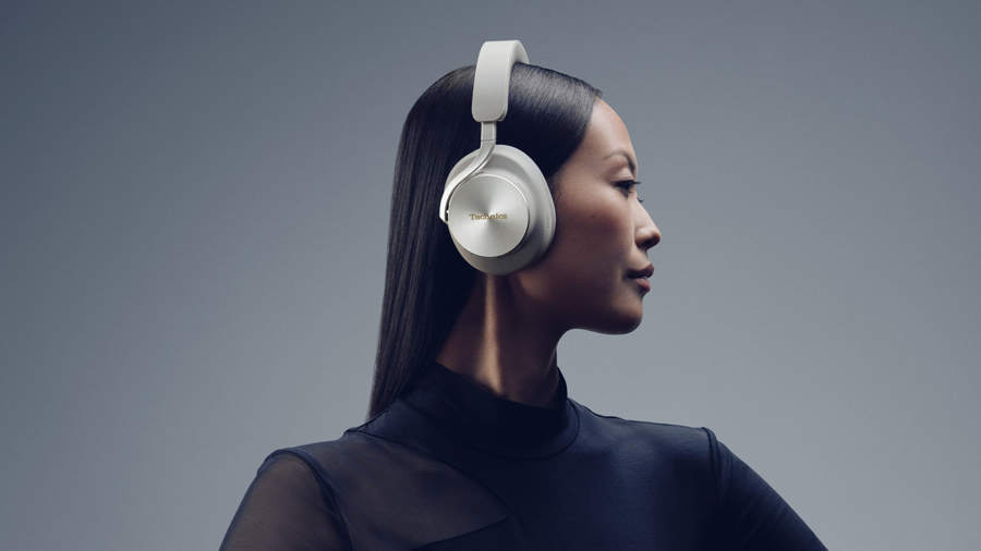 Technics brings magnetic fluid drivers to new EAH-A1000 headphones